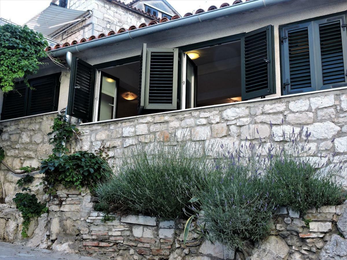 Bruno Split Centre Apartment&Room Exterior foto