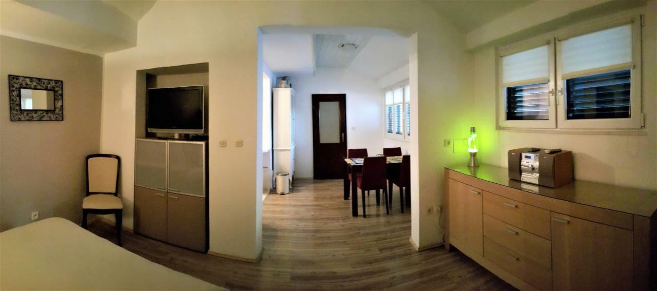 Bruno Split Centre Apartment&Room Exterior foto